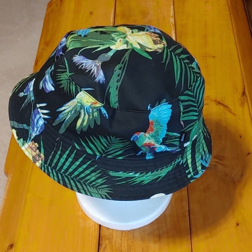 H&M/Divided Tropical Floral Unisex Bucket Hat